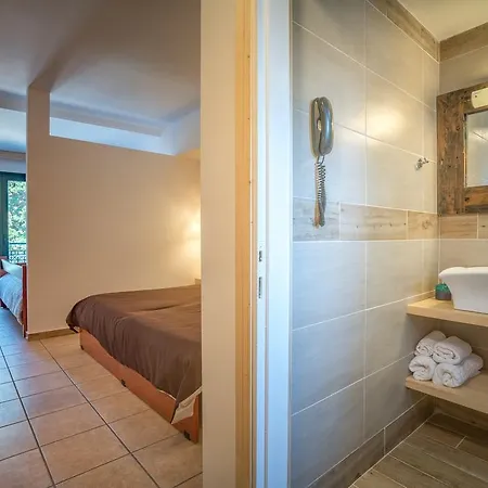 Hotell Arion Tragaki